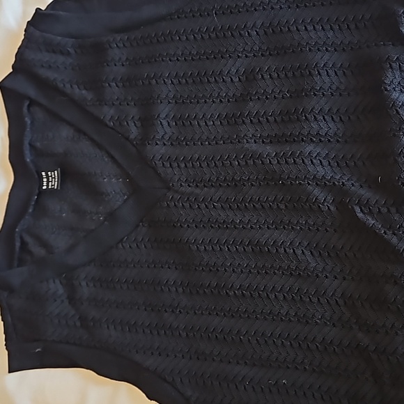 🩴Black Crop Sweater Vest Size L - Picture 3 of 7